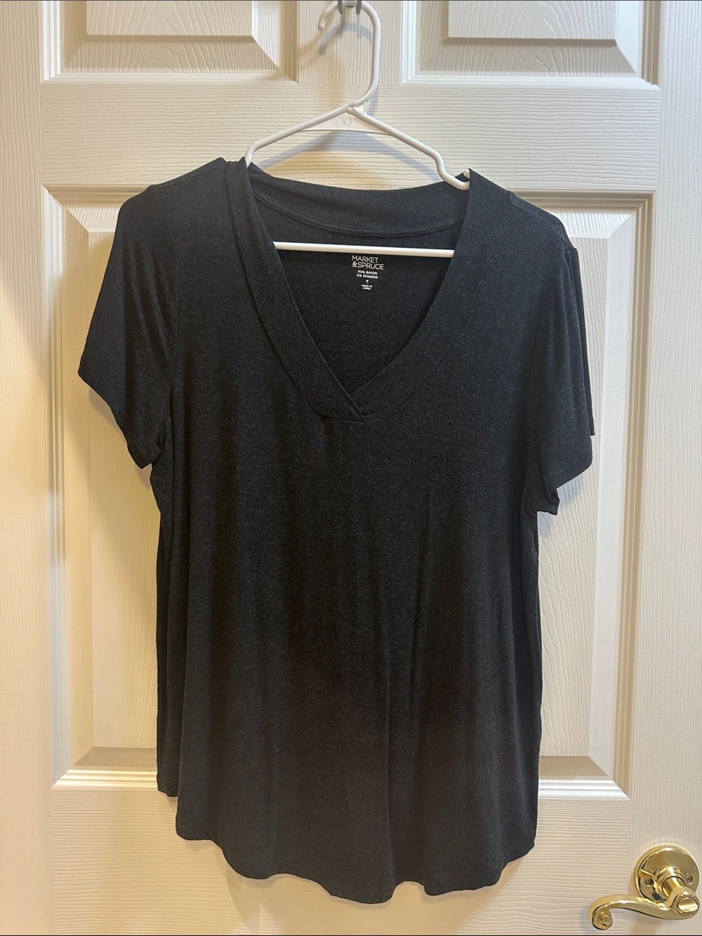 Market & Spruce Black V-Neck Short Sleeve Tee